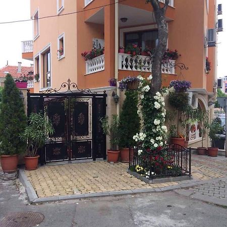 Marinela Apartments Pomorie Luaran gambar