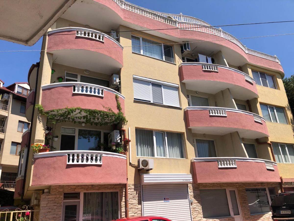 Marinela Apartments Pomorie Luaran gambar